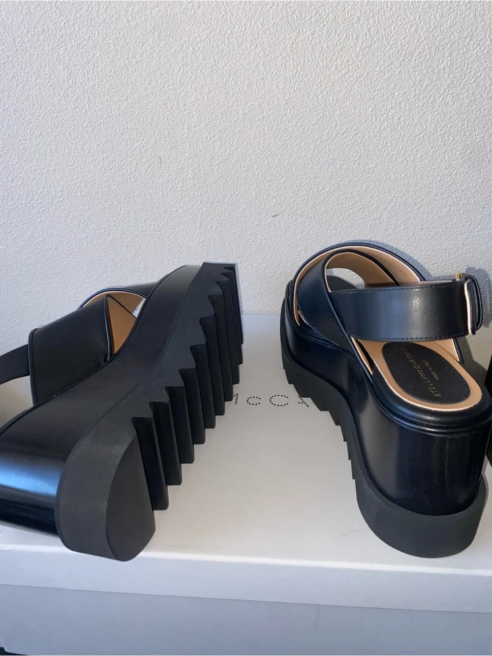 Stella McCartney “ELYSE” Black Crisscross Platform Slingback Sandals Sz 8.5
